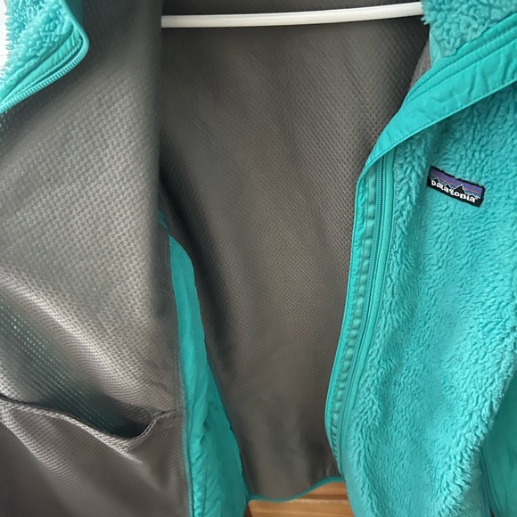 Patagonia fleece jacket - Picture 2 of 3